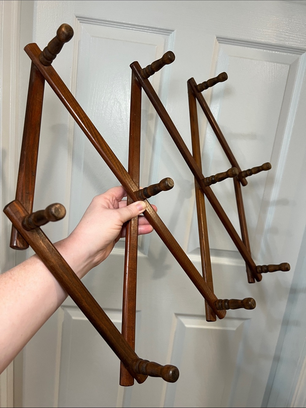 Vintage Cottagecore Wooden Peg Wall Hanging Accordion Coat Rack Mug Rack